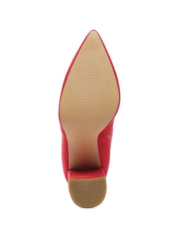 POINTED BLOCK HEELED BOOT