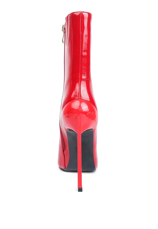 PATENT HIGH HEELED BOOT