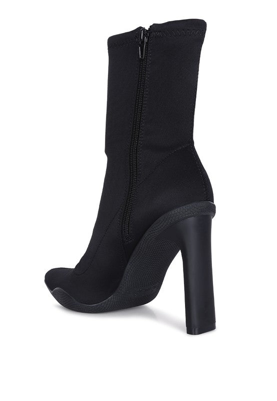 POINTED TOE ANKLE BOOTS