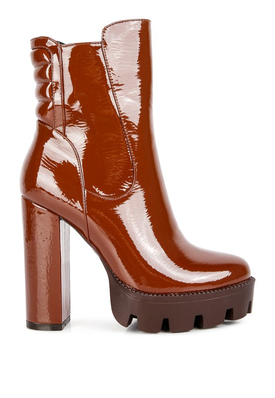PATENT ANKLE BOOT